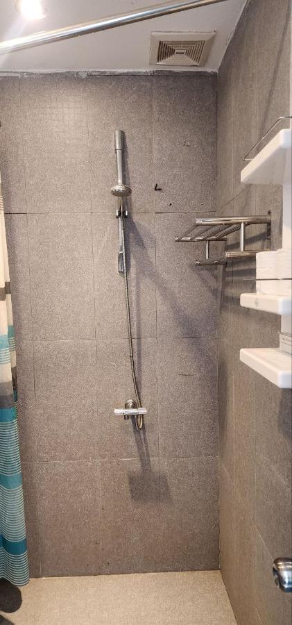 The Pipes Resort كوه رونغ ساملوم المظهر الخارجي الصورة