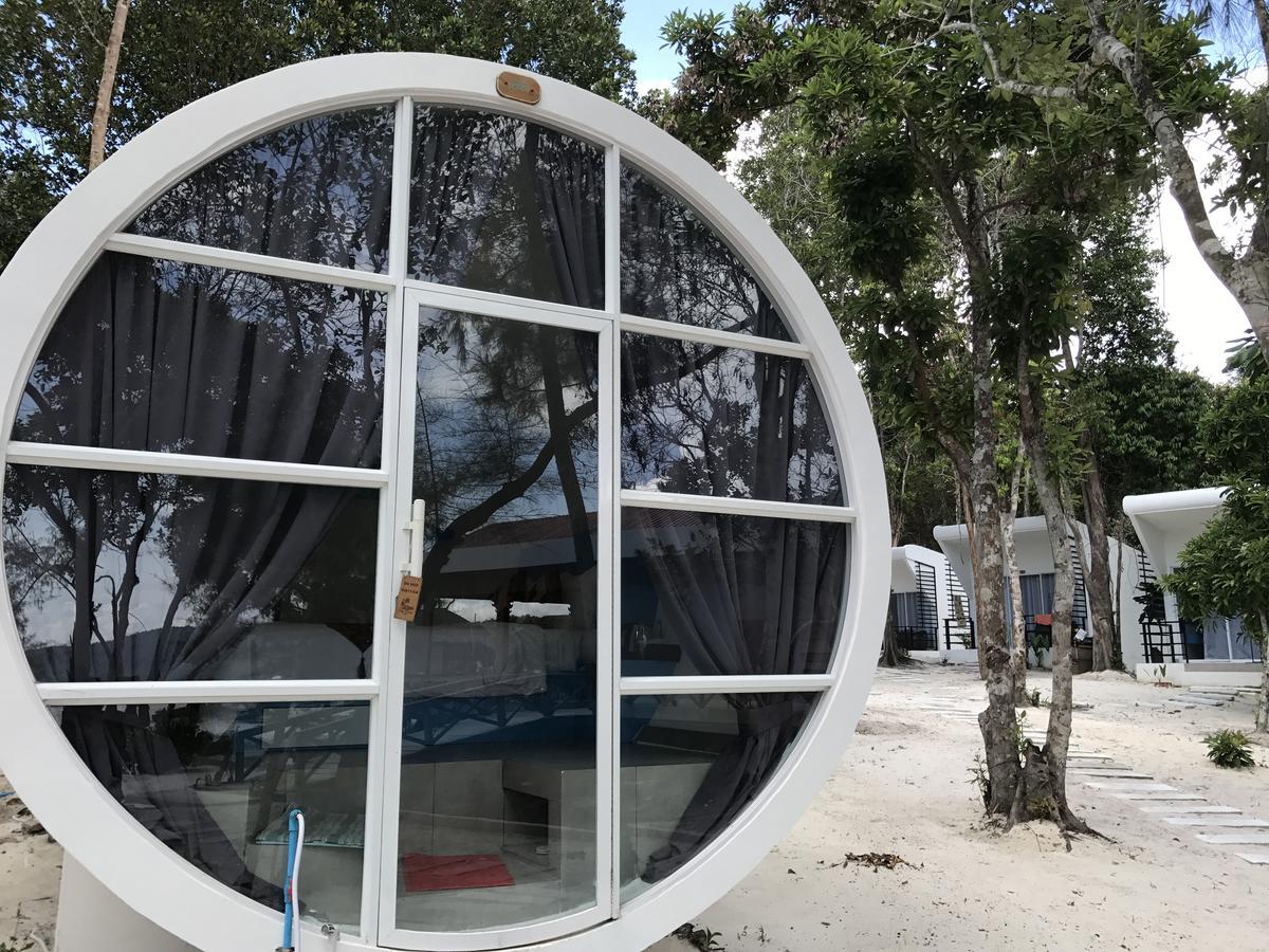 The Pipes Resort كوه رونغ ساملوم المظهر الخارجي الصورة