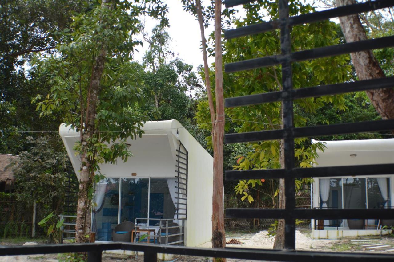 The Pipes Resort كوه رونغ ساملوم المظهر الخارجي الصورة