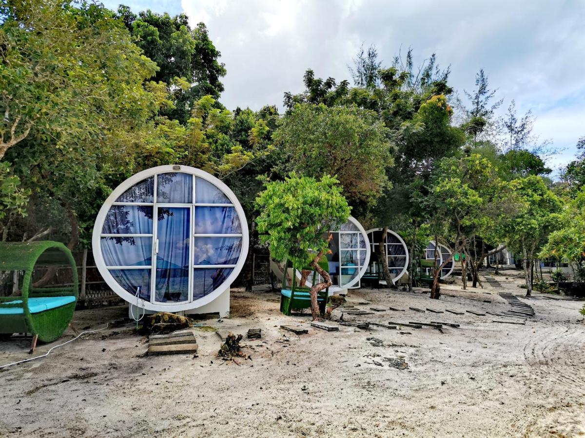 The Pipes Resort كوه رونغ ساملوم المظهر الخارجي الصورة